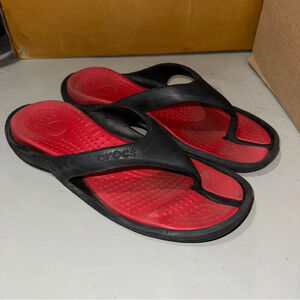Men’s Crocs Brand Casual Red and Black Rubber Summer Flip Flops Sandals Size: 10